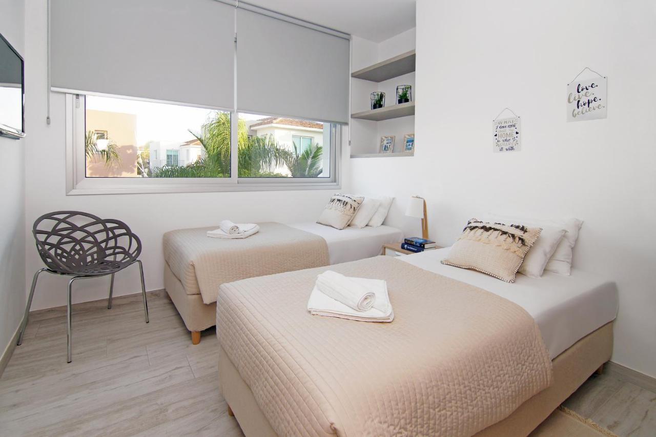 פרוטאראס Villa Lily מראה חיצוני תמונה
